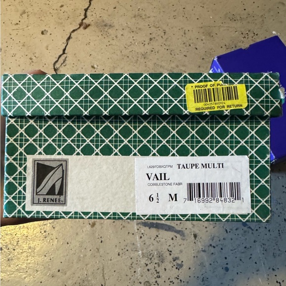 J. Renee Taupe Cobblestone High Heels size 6.5 - Picture 2 of 5